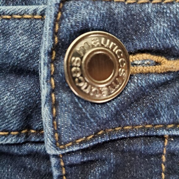 Maurices Jeans Womens Size 2 Short Blue M Jeans Mid-Rise Stretch Denim 5 Pockets - Picture 2 of 13